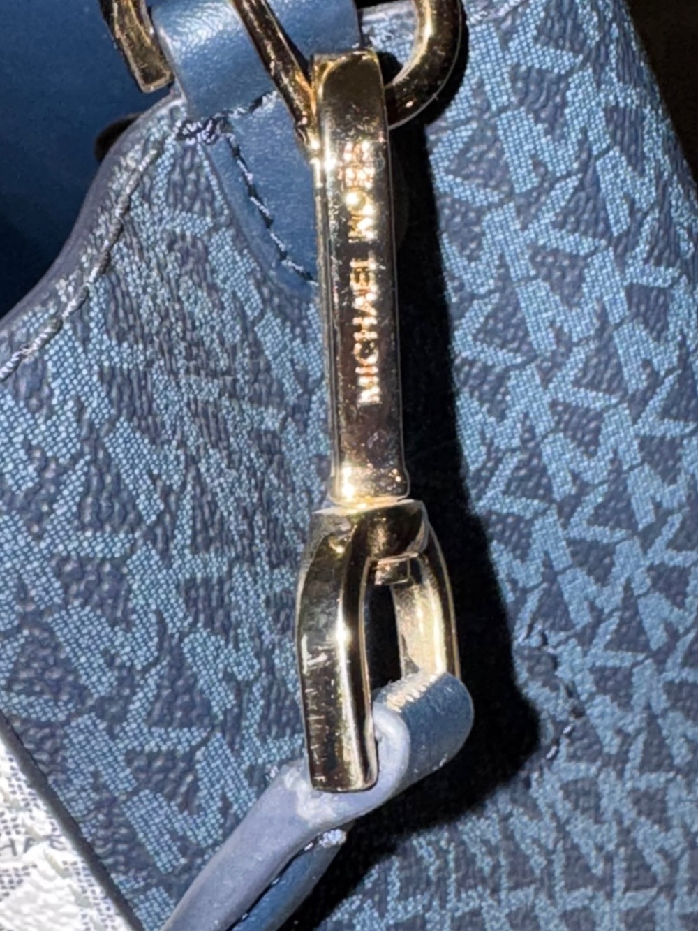 Michael Kors Mercer Gallery Small Bucket Bag - Navy beautiful - Picture 5 of 11